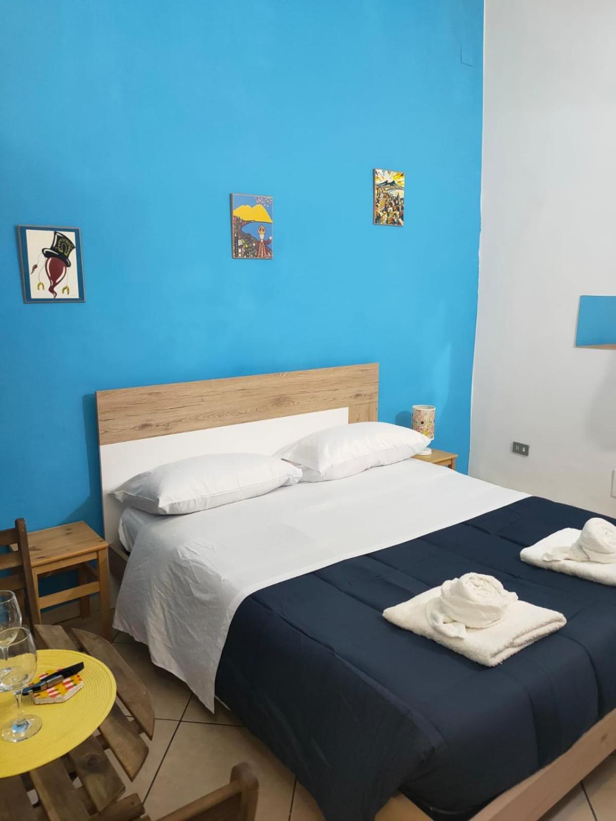 Napoli Centro Casa Annina Close To Toledo St Экстерьер фото
