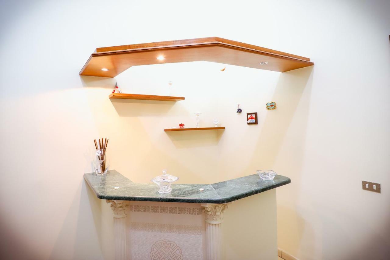 Napoli Centro Casa Annina Close To Toledo St Экстерьер фото